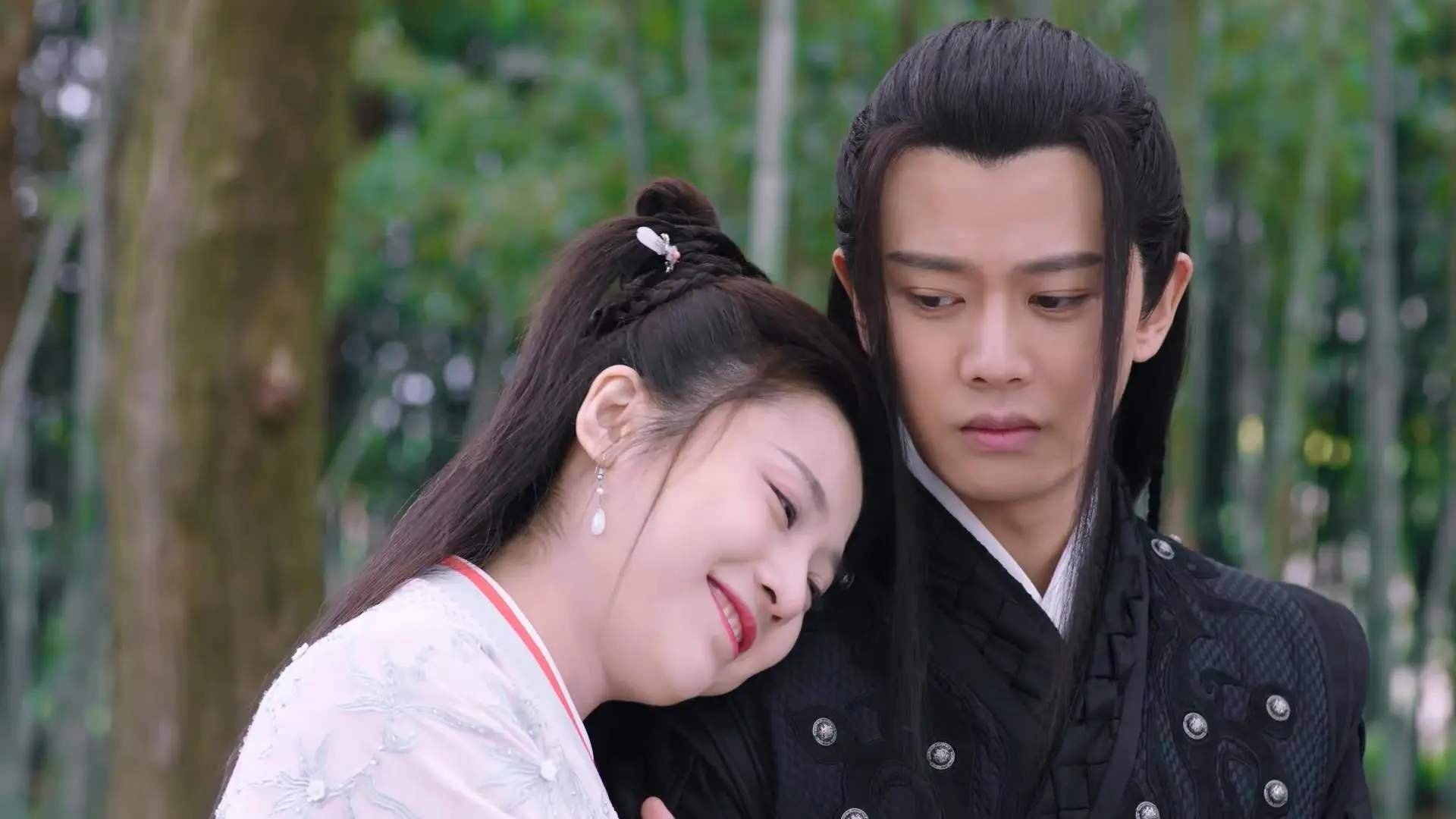 开云网站-德甲火力全开：攻守兼备，场面震撼！，德甲德甲