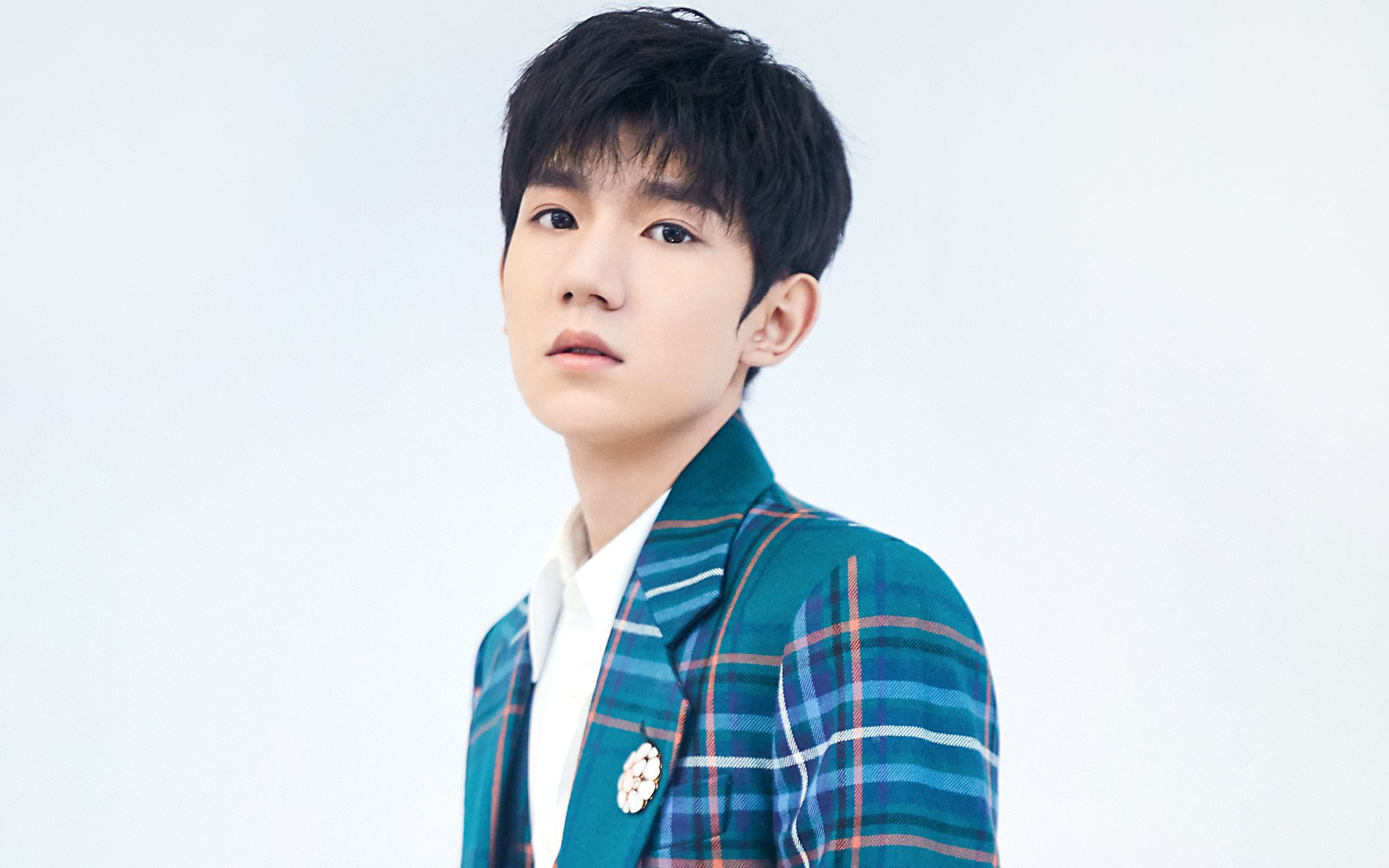 梅西再次发光，带领阿根廷稳步冲击世界杯